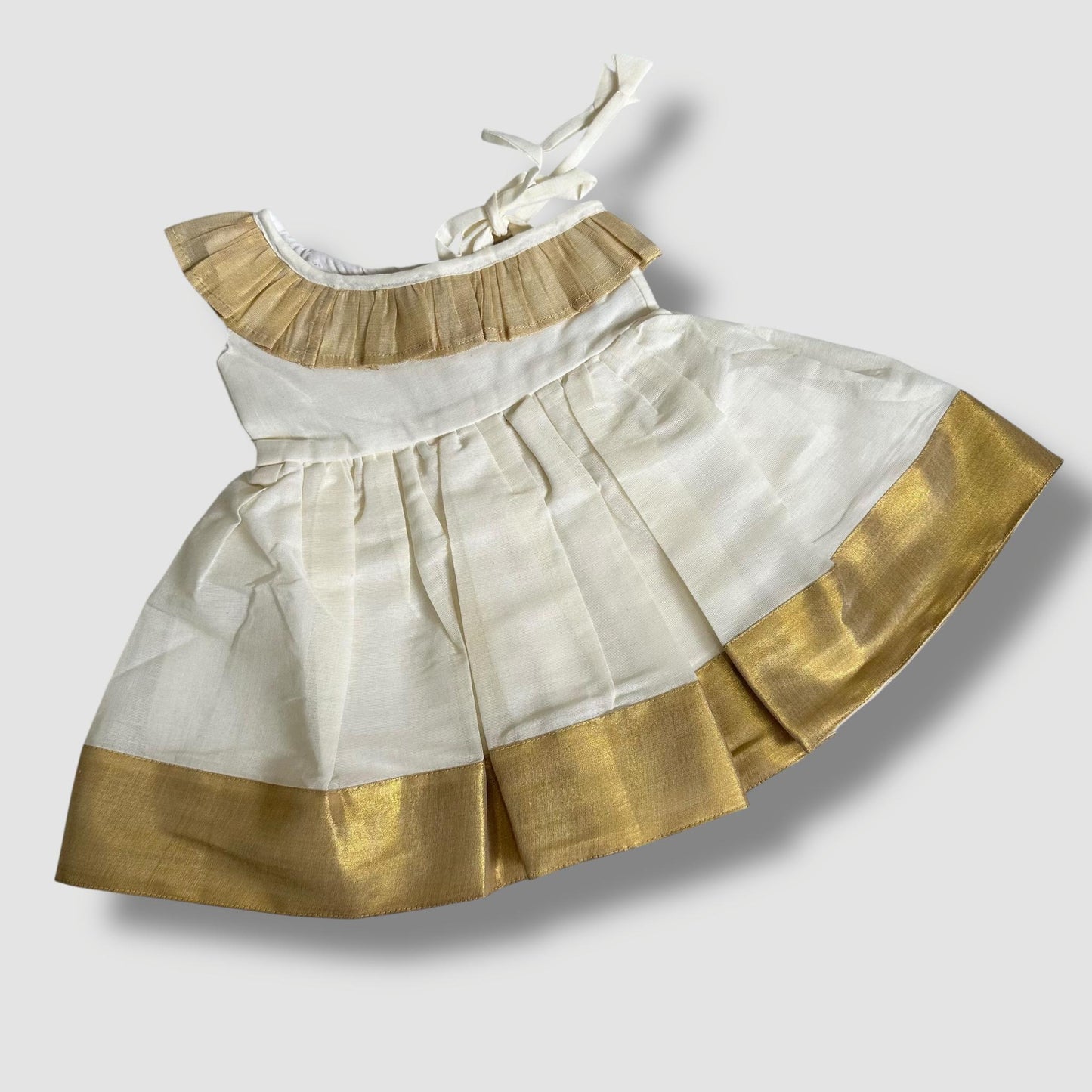 Set with Frill Shoulder Kasavu Frock