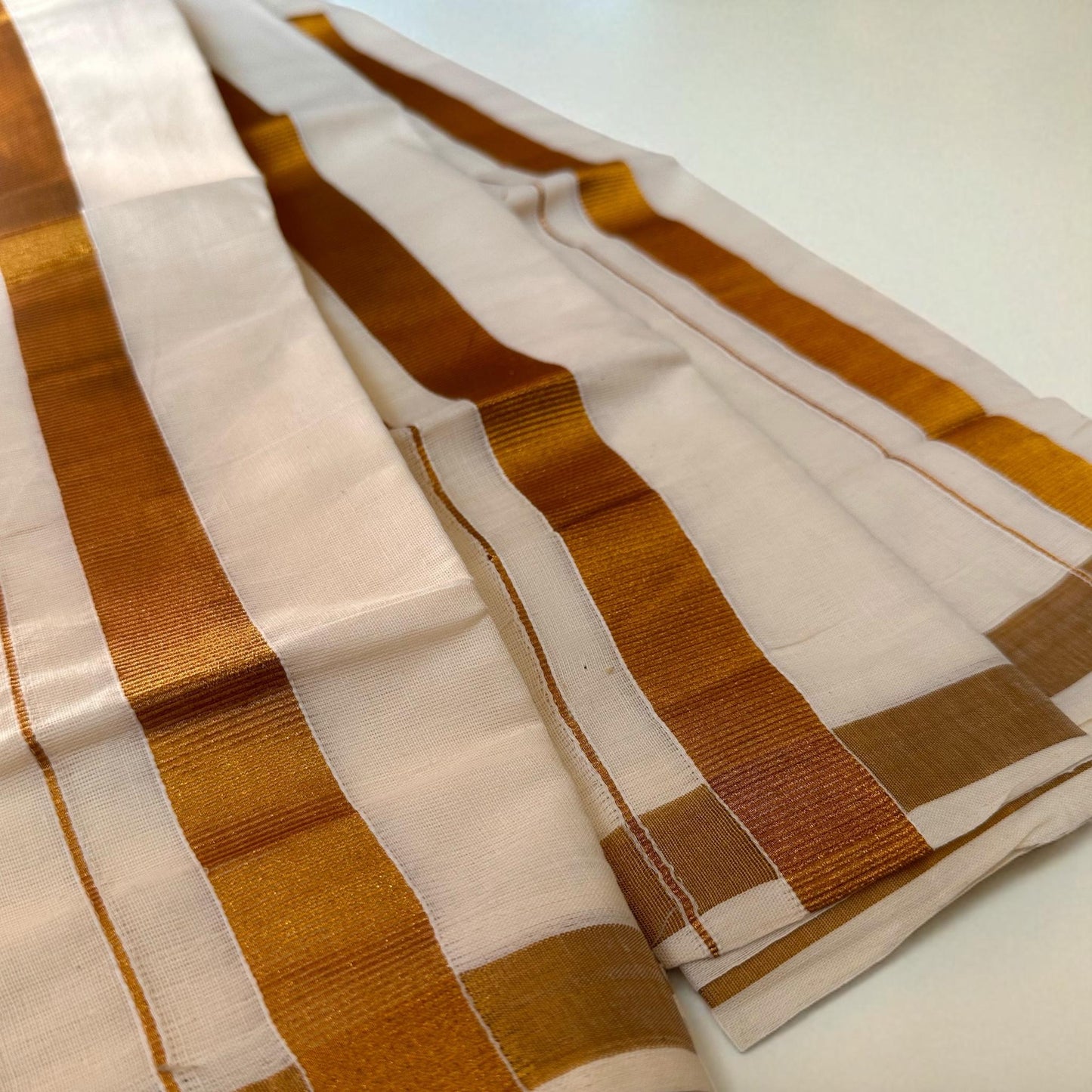 Gold Kasavu Boys Mundu