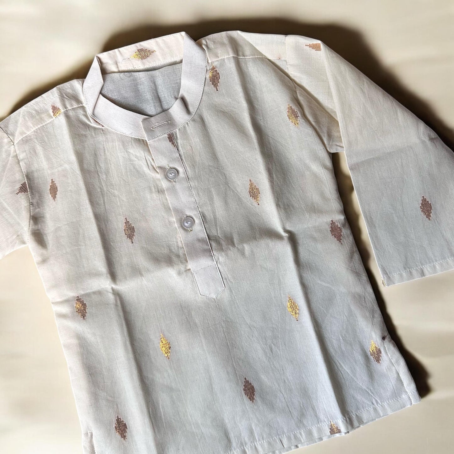 Kurta with Gold Diamond Buttas