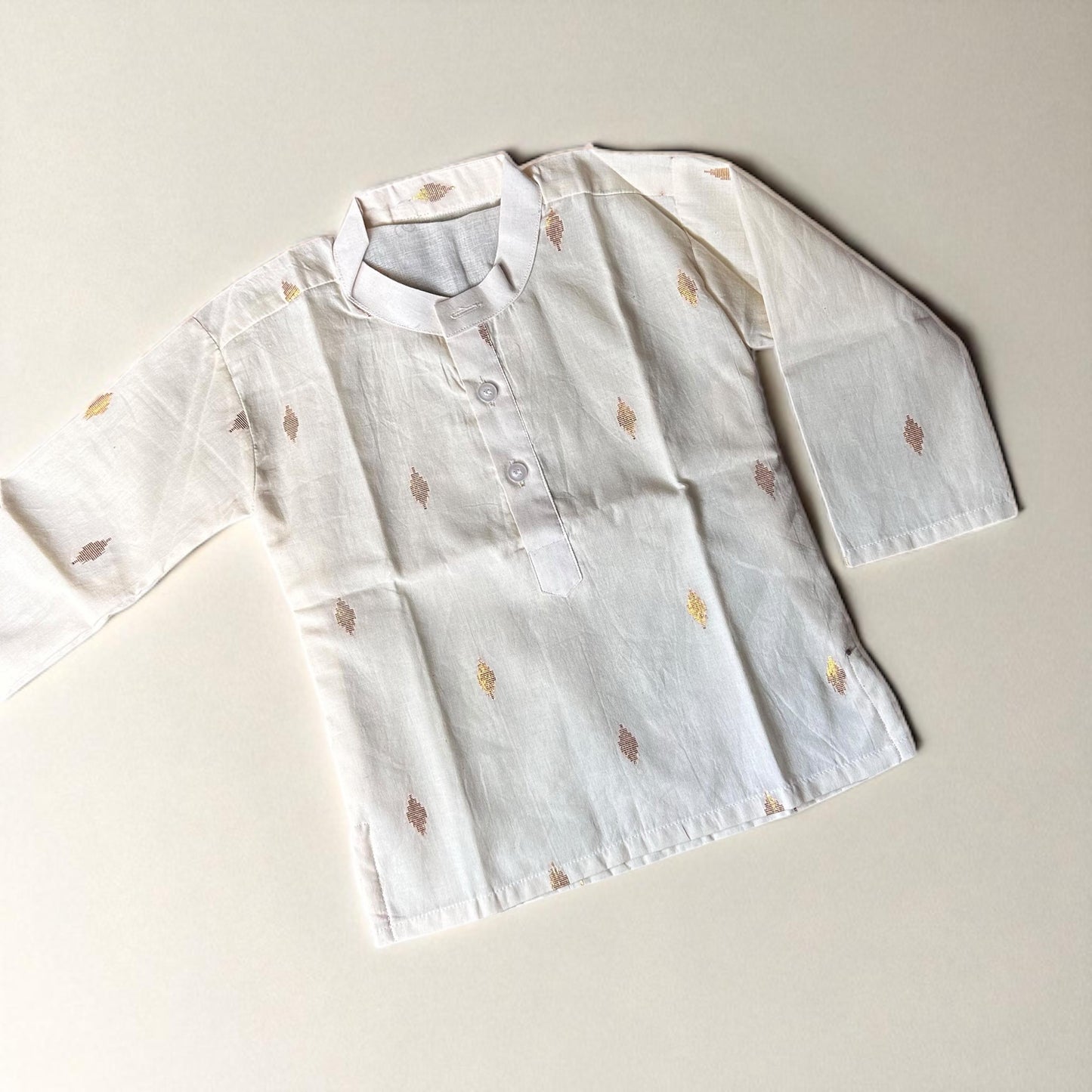 Kurta with Gold Diamond Buttas