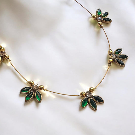 Green Petal Charm Invisible Necklace